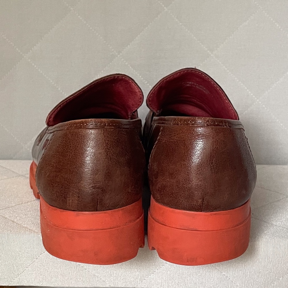 Camper Neuman/Mil Brown Loafer - Women's Size 40 - Pre-Owned - Picture 12 of 16